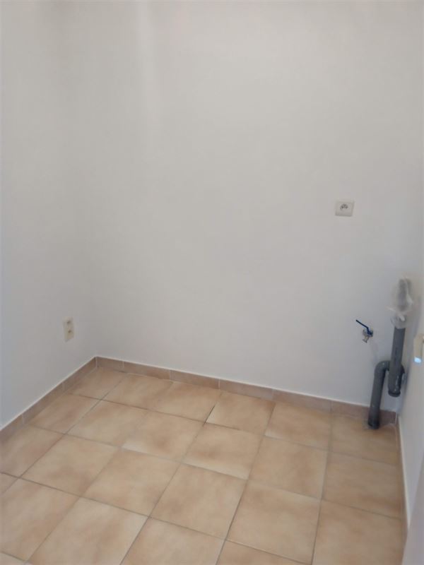 Foto 9 : Appartement te 3850 NIEUWERKERKEN (België) - Prijs € 600
