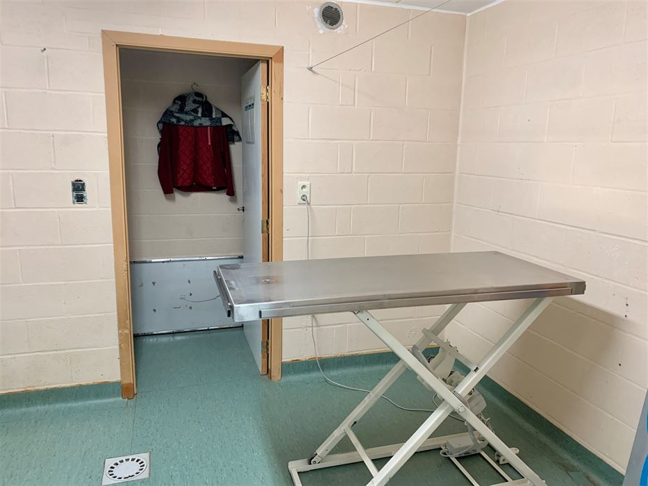 Absil Immobilière : Beau bureau avec parking