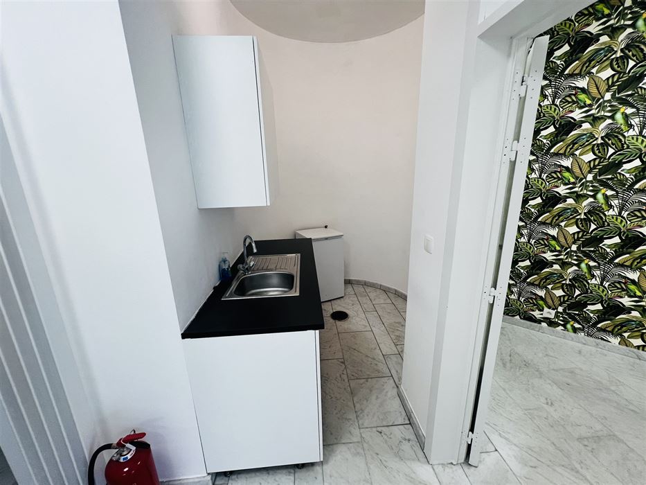 Absil Immo vous présente un commerce de 60m²