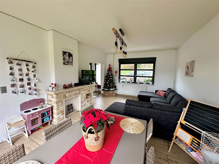 Absil Immobilière vous présente une maison de plain pied 2ch
