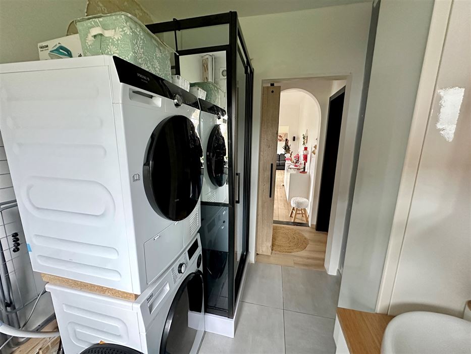 Absil Immobilière vous présente une maison de plain pied 2ch