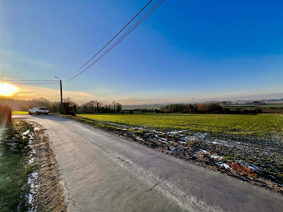 Terrain à batir avec CU2 disponible