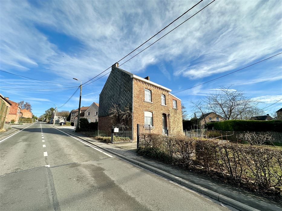Absil Immobilière vous présente une maison 5ch