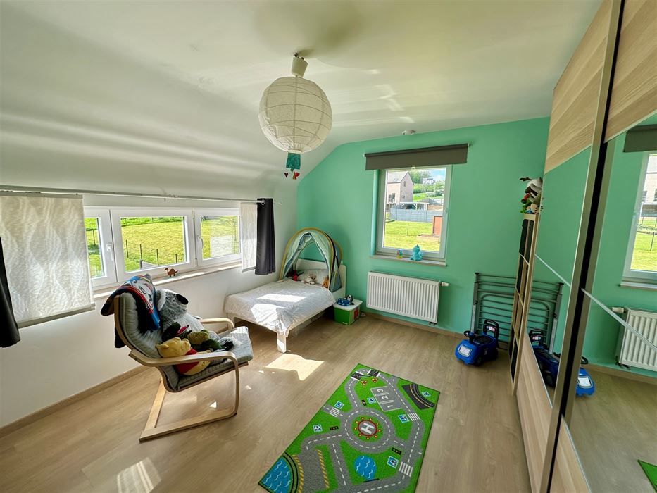 Absil Immobilière vous présente une villa avec piscine