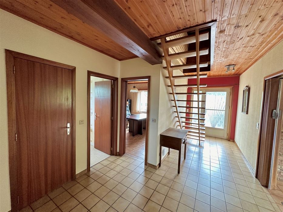 Absil Immobilière vous présente une Villa 4ch