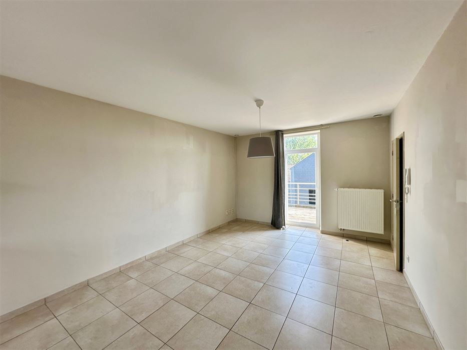 ABSIL immobilière vous présente appartement 2 ch avec terrasse