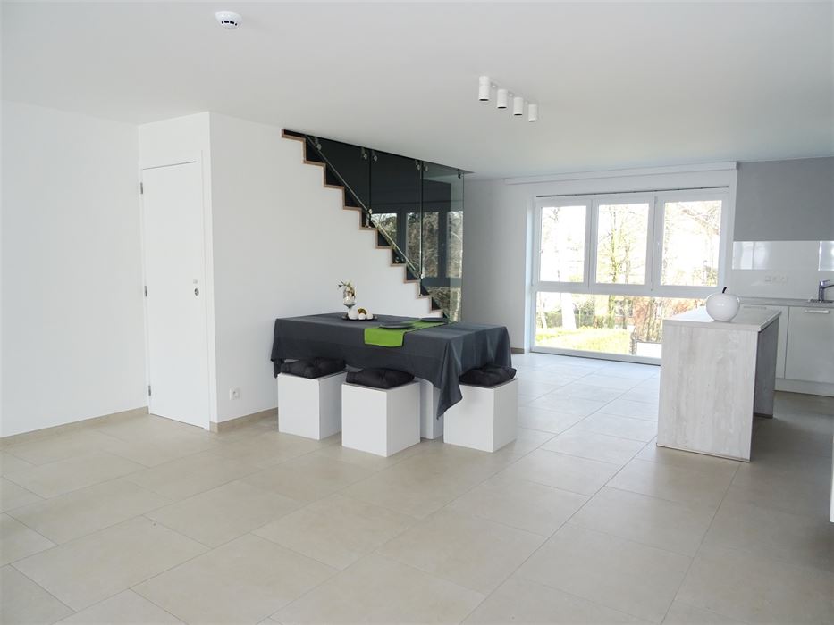 Absil Immobiliere : Appartement basse énergie 3ch