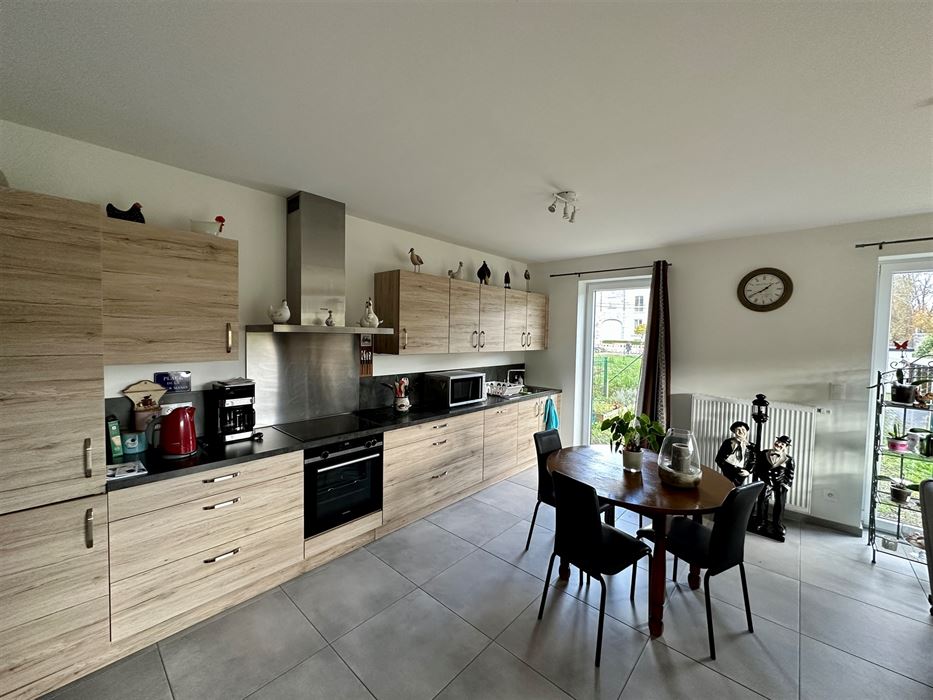 Absil Immobilière vous présente un beau rez-de-Chaussée récent