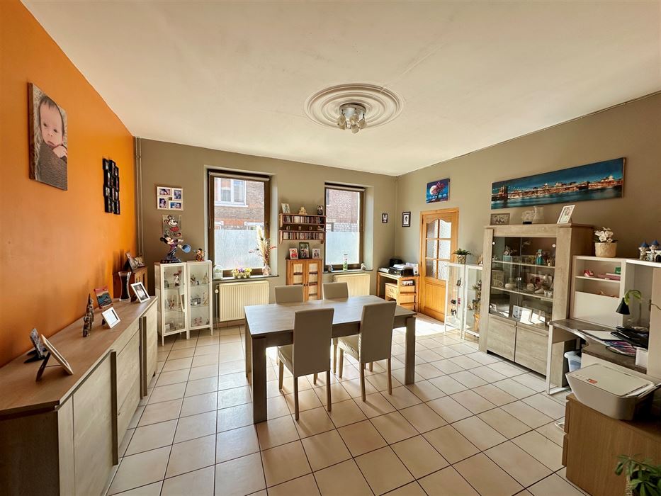 Absil Immobilière vous présente une maison 4 ch