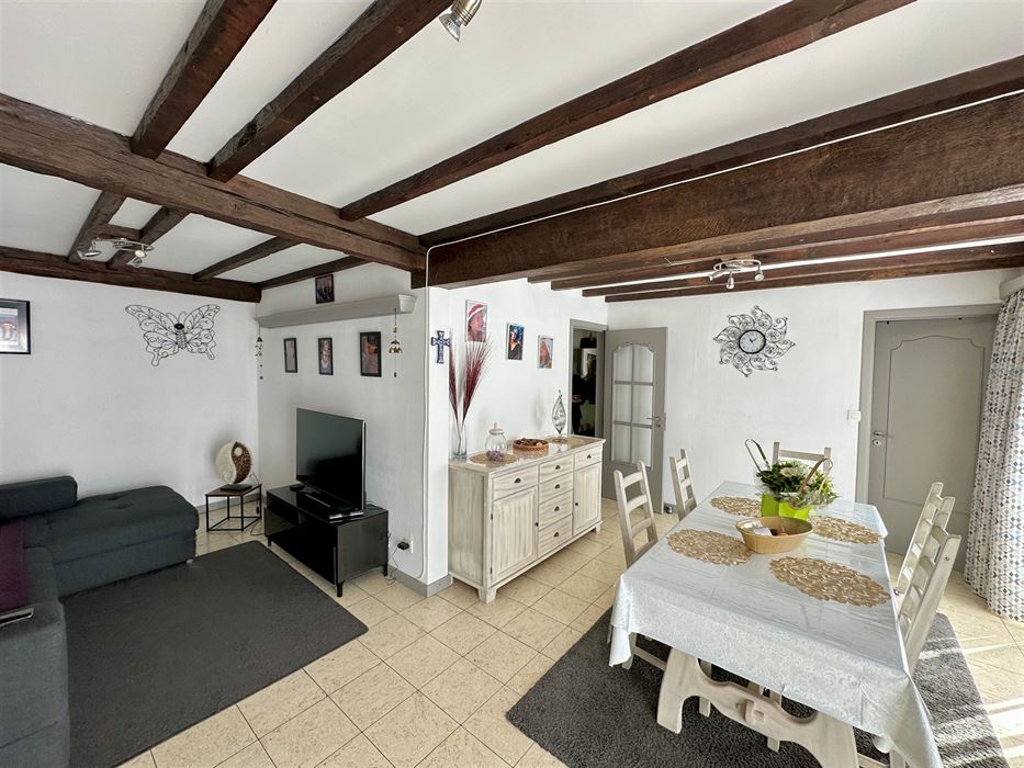 ABSIL Immobilière vous présente une maison bel-étage 