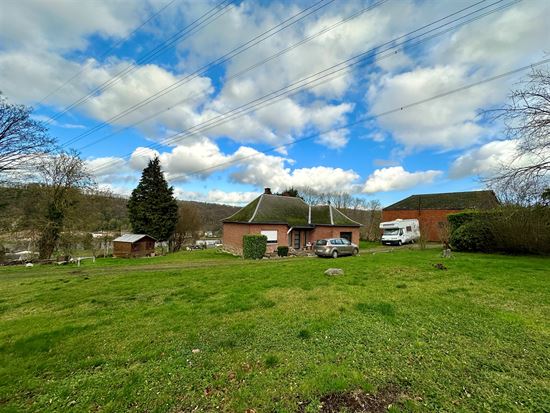 Absil Immobilière vous présente une maison de plain pied 2ch