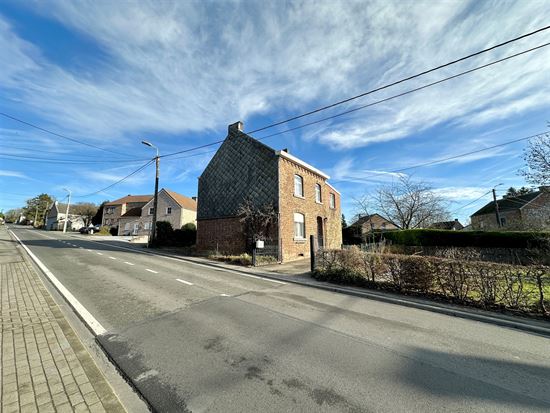 Absil Immobilière vous présente une maison 5ch