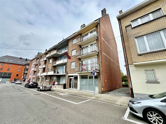 Absil Immobilière vous présente un bel appartement 2 ch rénové